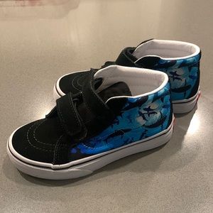 Shark swim vans 13.5 child